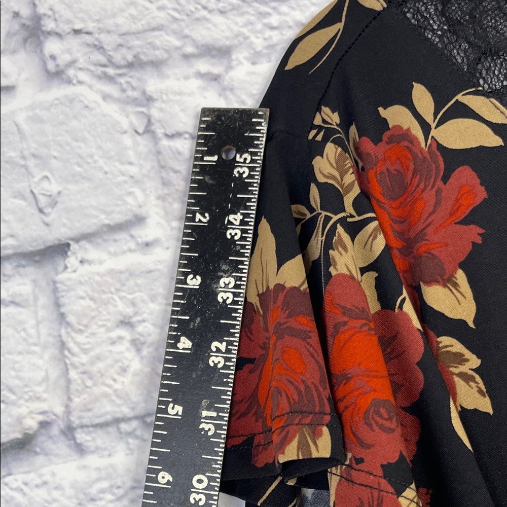 Torrid Floral Asymmetrical Hem Dress short sleeve boho size 3 - Picture 12 of 14